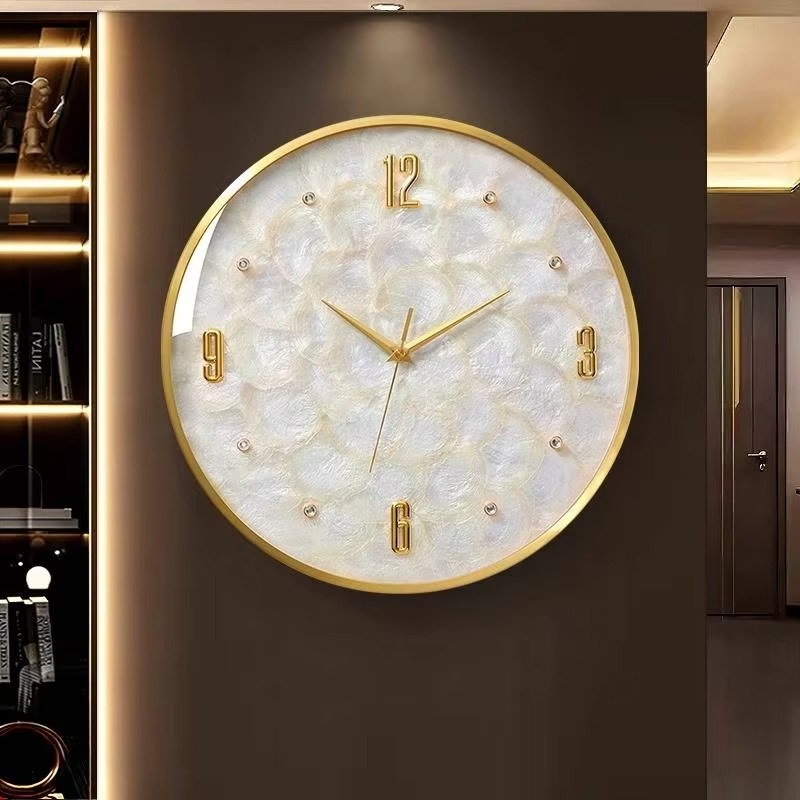 Interior Design Zen - ヴィンテージ高級禅壁掛け時計ユースルーユニークアートリビングルーム壁掛け時計インテリアデザイン美的壁時計装飾品