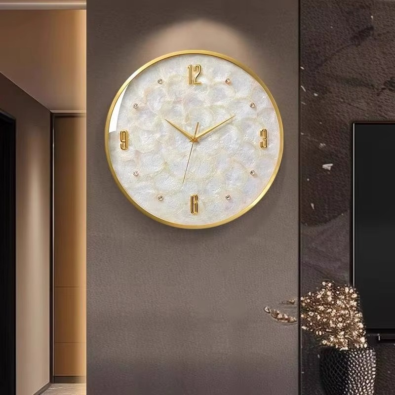 ヴィンテージ高級禅壁掛け時計ユースルーユニークアートリビング - Interior Design Zen のレビューと価格